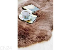 Aito lampaantalja Merino caramel Quatro ±90x180 cm