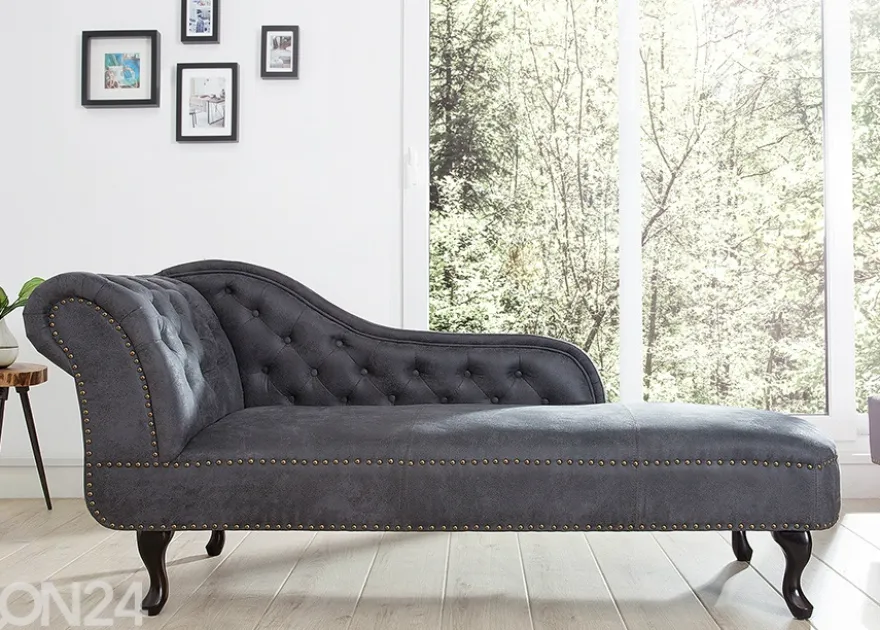 Divaani Chesterfield