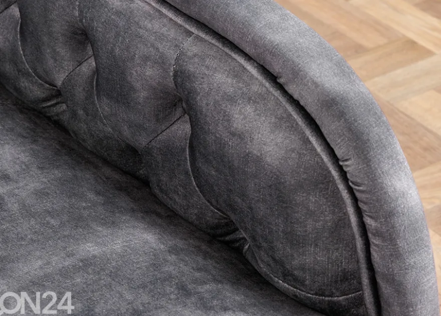 Divaani Chesterfield