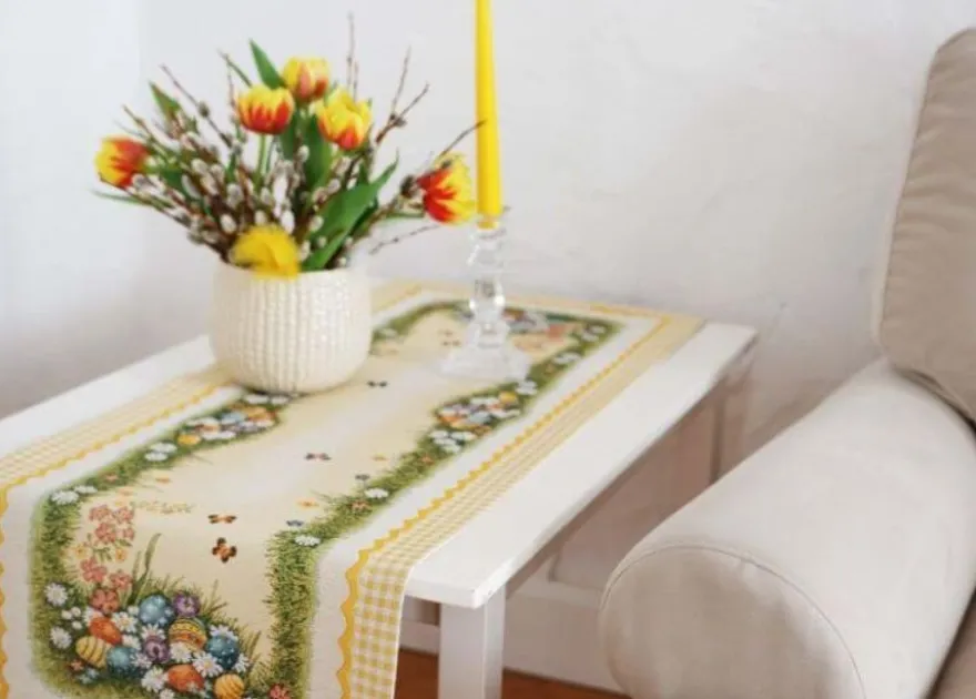 Gobeliinikankainen pöytäliina Pascha 37x100 cm