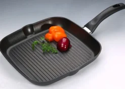 Grillipannu BALLARINI COOKIN 28x28 cm