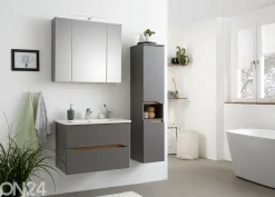 Korkea kylpyhuoneen kaappi 357