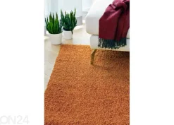 Narma pitkäkarvainen matto Spice™ karamelli 67x133 cm