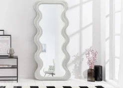 Peili Curvy