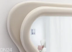 Peili Curvy