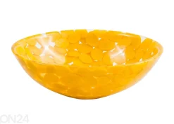 Pesuallas kivillä