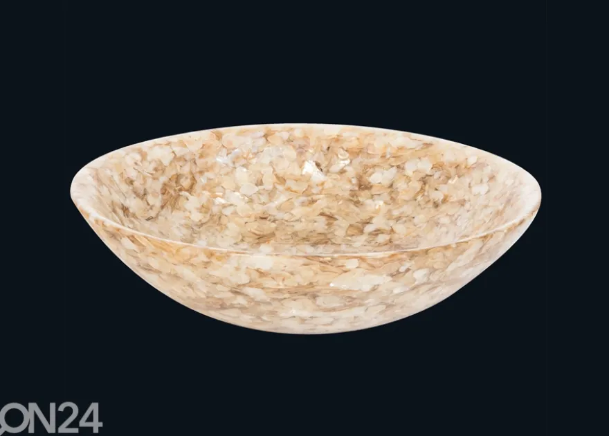 Pesuallas simpukankuorilla
