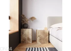 Pöytävalaisin Ariz, puu