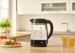 Sencor SWK2711BK -vedenkeitin lasirungolla