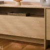 TV-taso Japan 197 cm
